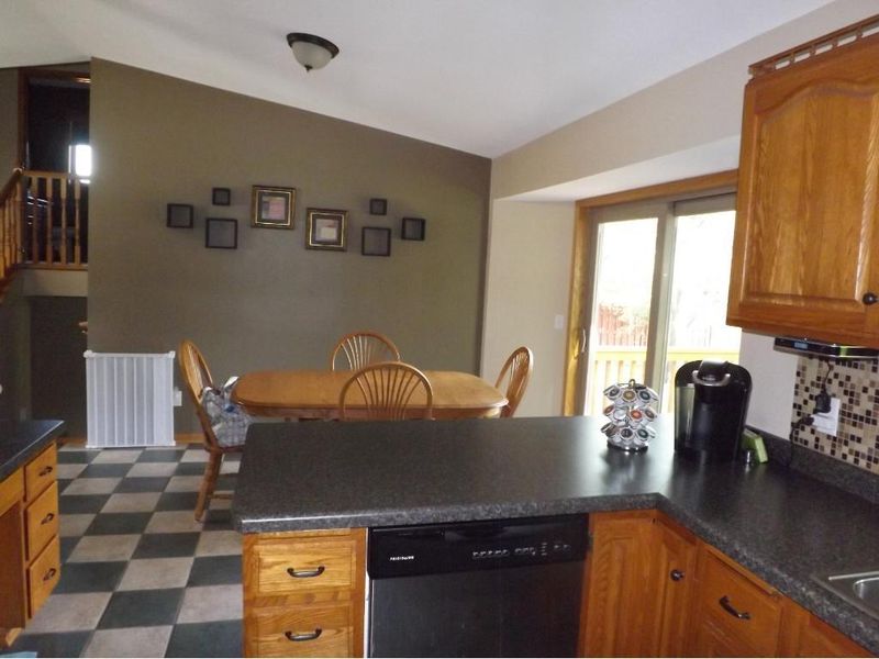 414 27th St, Sartell, MN 56377