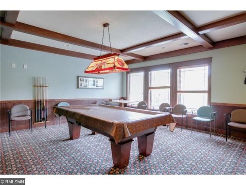 1021 Larpenteur Ave W #312, Roseville, MN 55113