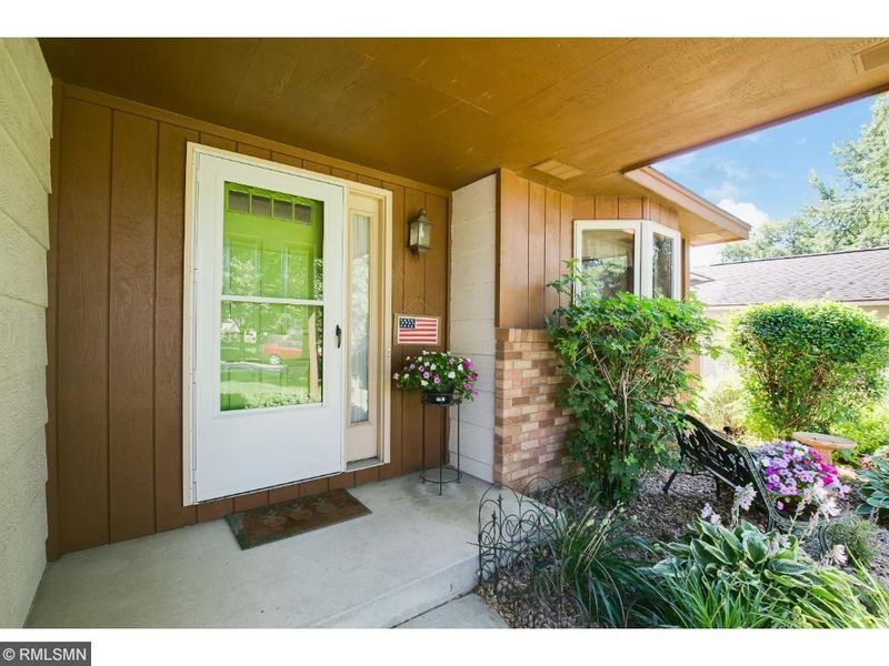 7605 Hyde Ave S, Cottage Grove, MN 55016