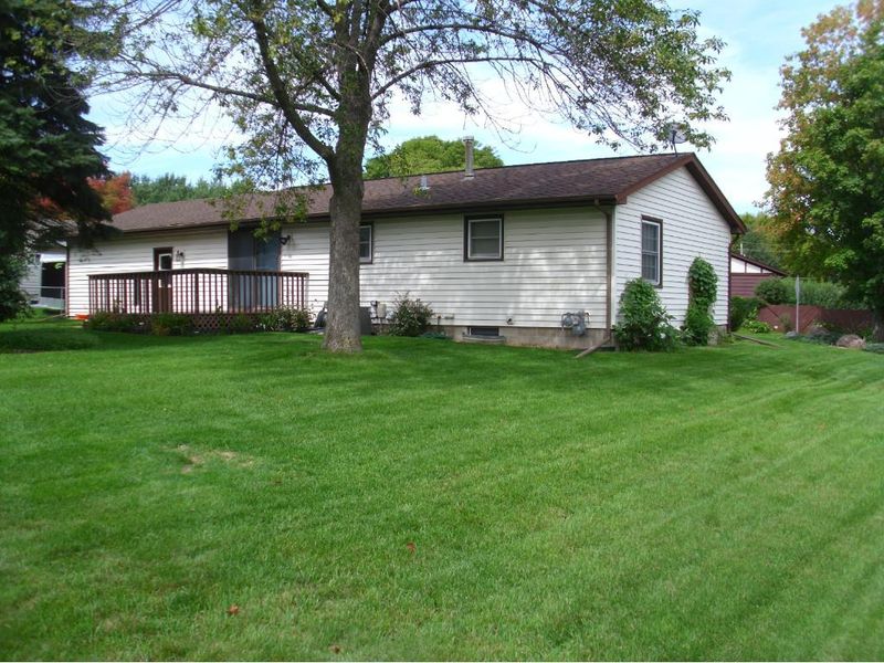 1970 11th Ave E, Shakopee, MN 55379