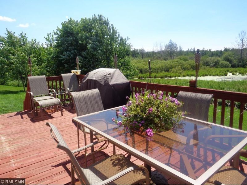 1203 Pond View Dr, Braham, MN 55006