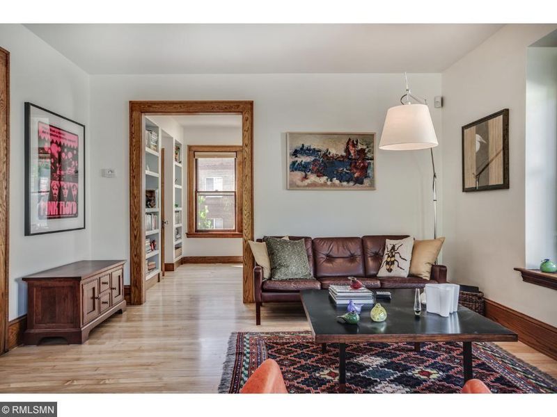 919 W 36th St, Minneapolis, MN 55408