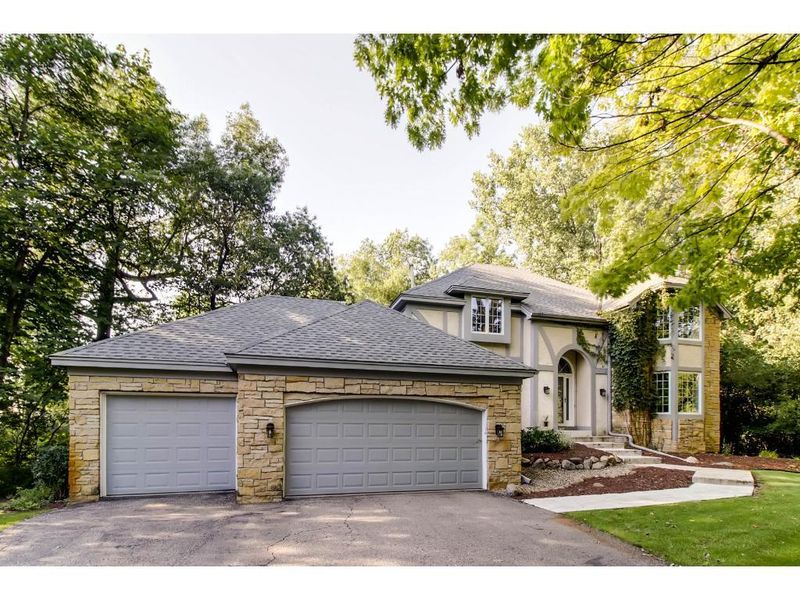 26450 Noble Rd, Excelsior, MN 55331