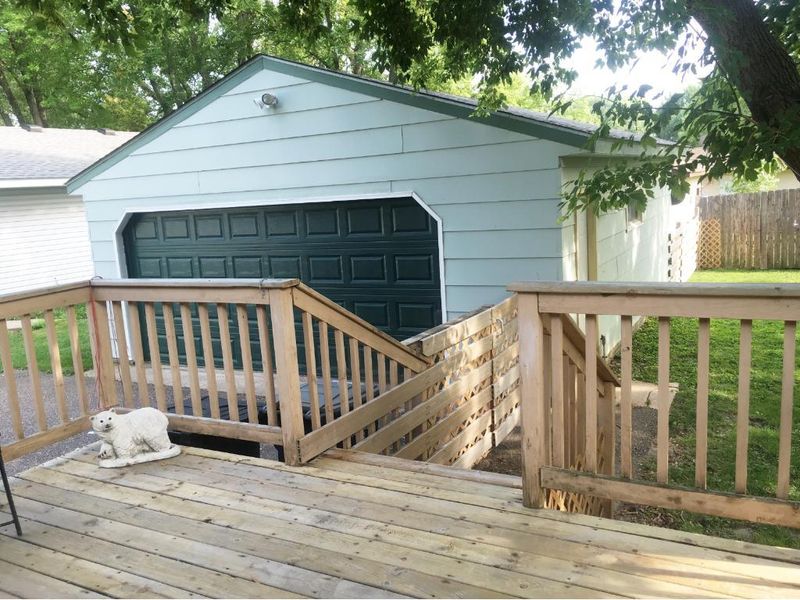 1102 SW 9th Ave, Forest Lake, MN 55025