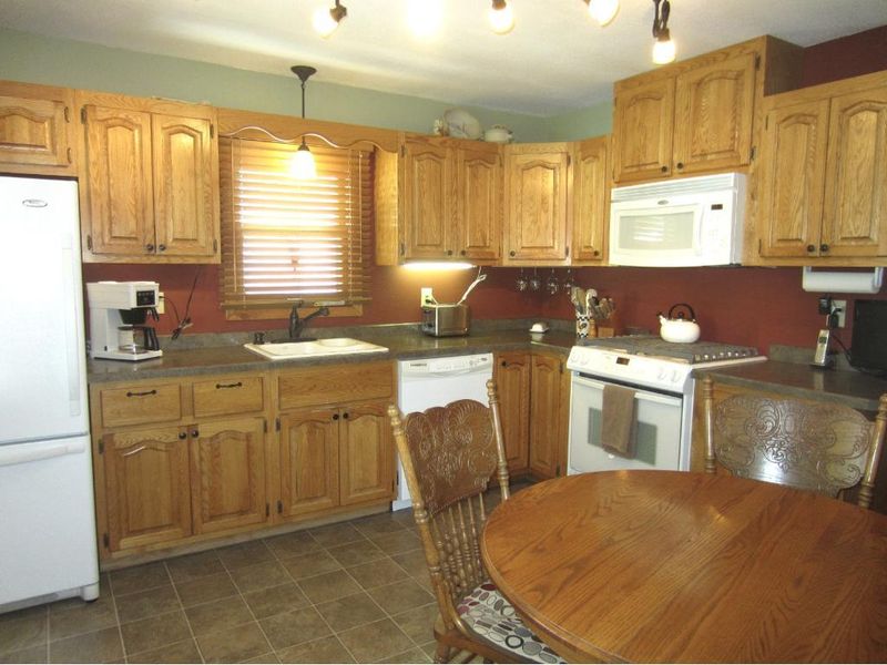 504 NE 5th Ave, Grand Rapids, MN 55744