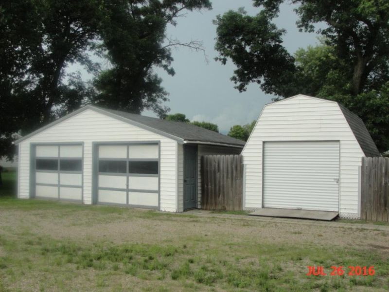 569 Washburn Ave, Belgrade, MN 56312