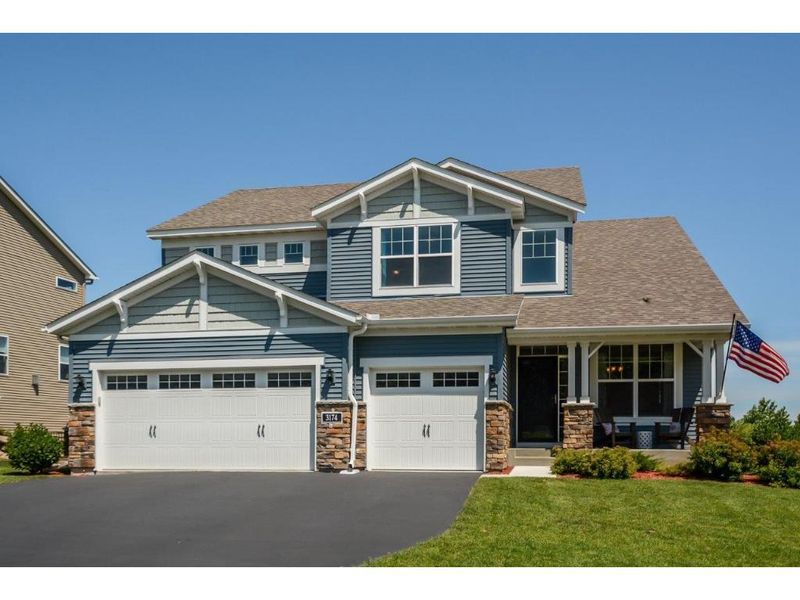 3174 Oak View Dr, Woodbury, MN 55129