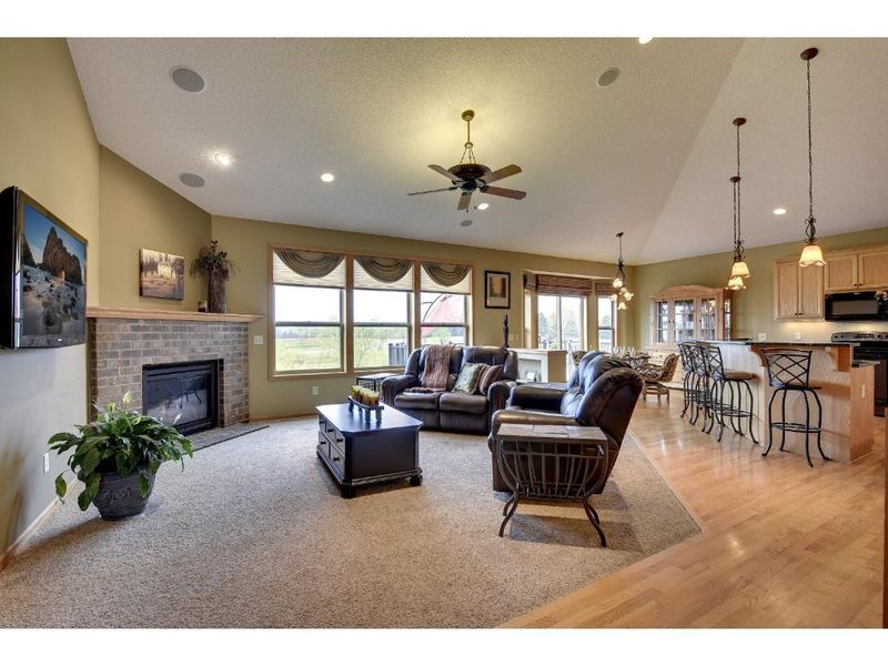 5127 Harvest Curv, Mayer, MN 55360
