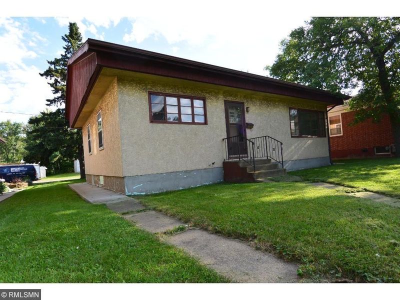 730 Fayal Rd, Eveleth, MN 55734