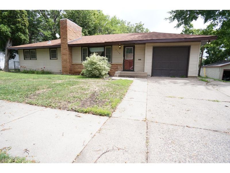 2116 Upton Ave N, Minneapolis, MN 55411