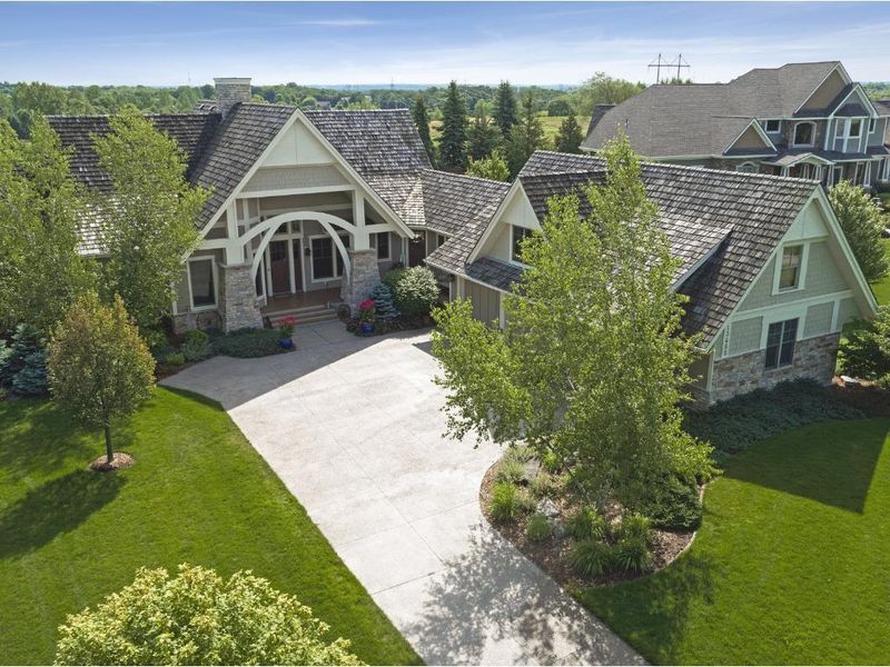 13655 4th St N, West Lakeland, MN 55082