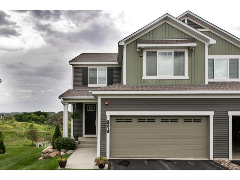 14351 Parkside Ct NW, Prior Lake, MN 55372