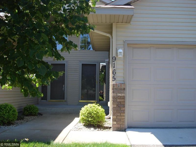 9165 Orchard Ln, Monticello, MN 55362