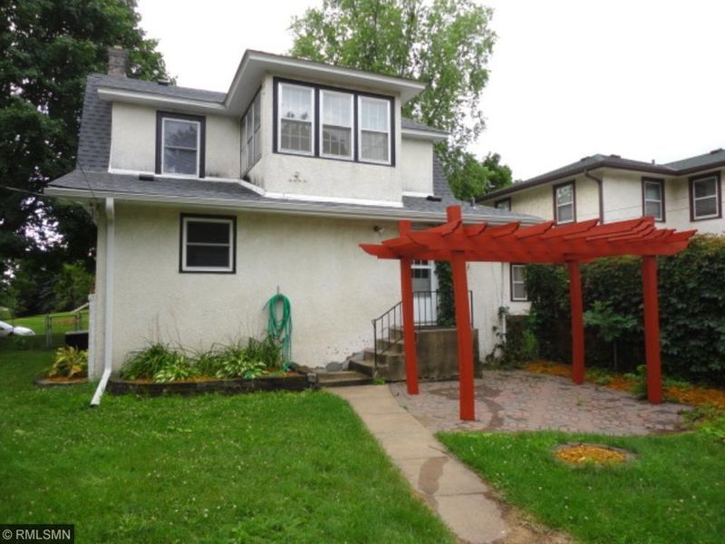 2019 19th Ave NE, Minneapolis, MN 55418
