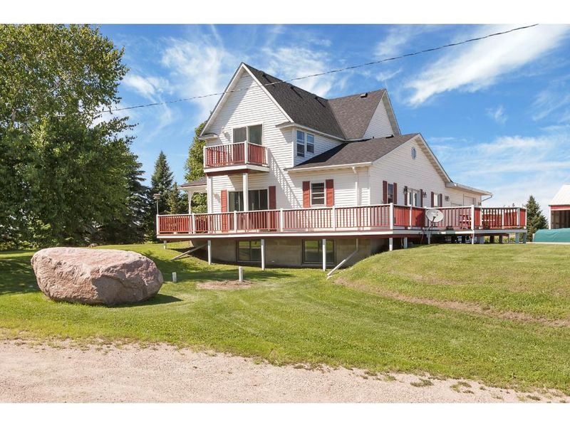 122 County Road 5 SW, Cokato, MN 55321