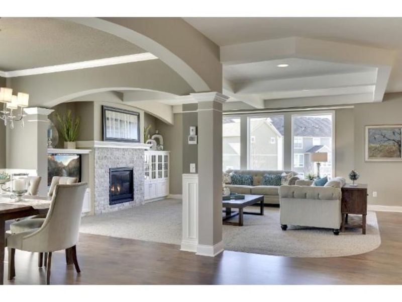 5815 Archer Ln, Plymouth, MN 55446