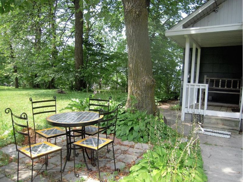 3835 Donnelly Dr NW, Maple Lake, MN 55358