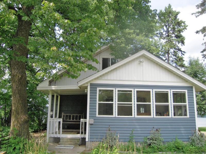 3835 Donnelly Dr NW, Maple Lake, MN 55358