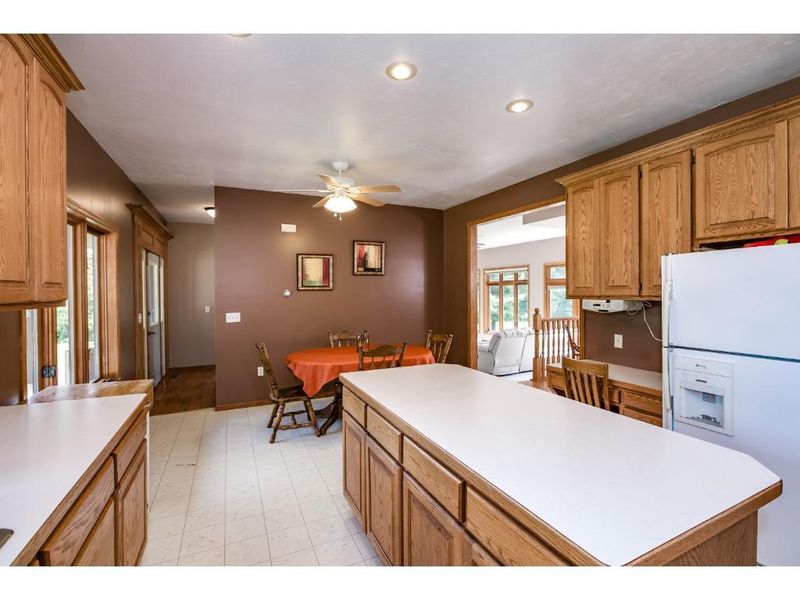 7251 W 190th St, Jordan, MN 55352