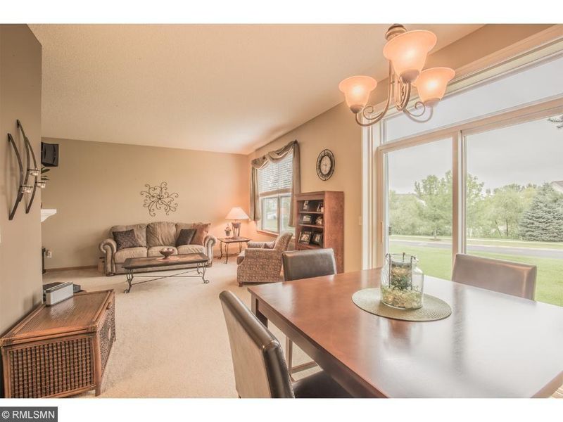 9034 Garland Ln N, Maple Grove, MN 55311