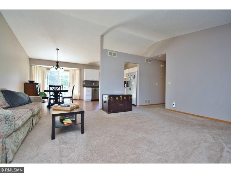 4041 W 135th St, Savage, MN 55378