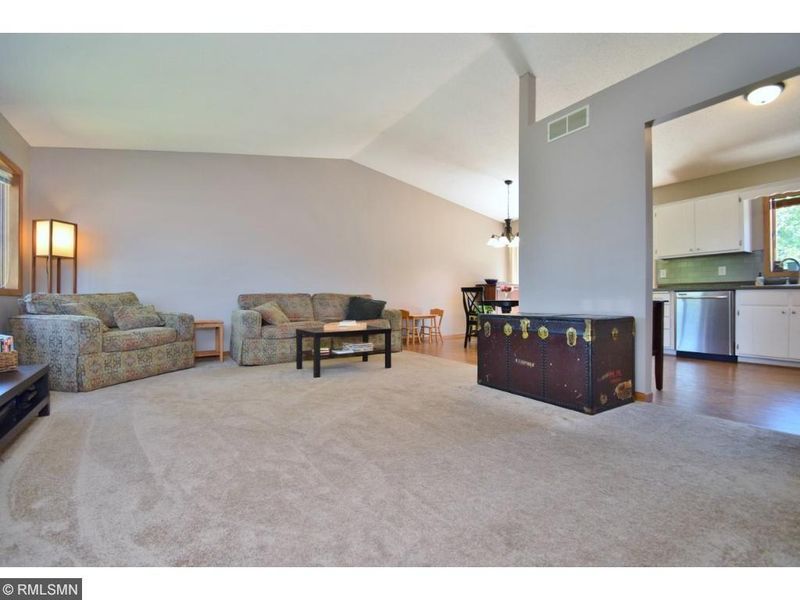 4041 W 135th St, Savage, MN 55378
