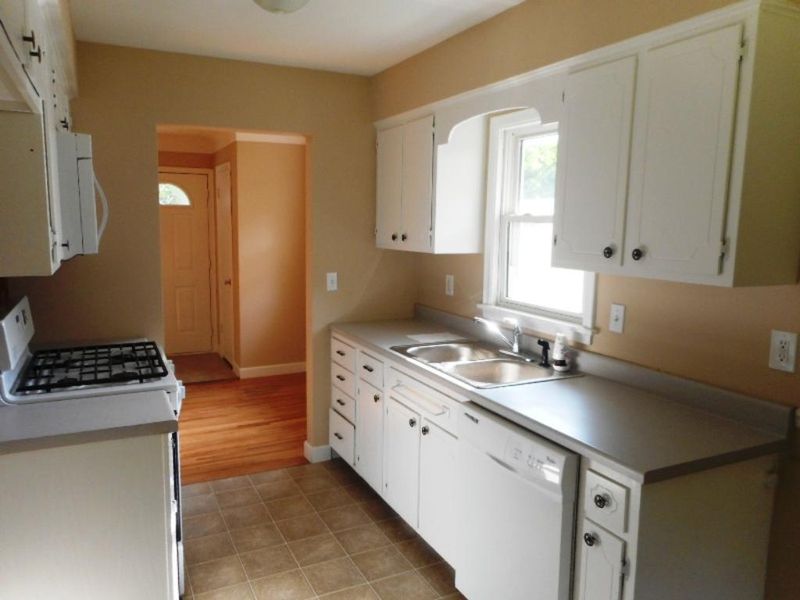1414 Mechanic Ave, Saint Paul, MN 55106
