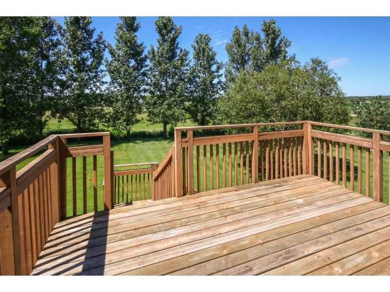 1012 Deer Ridge Ct NW, Lonsdale, MN 55046