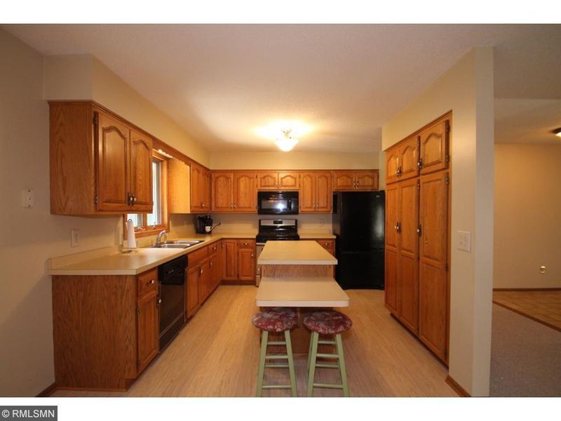 1949 Linda Ln, Saint Cloud, MN 56301