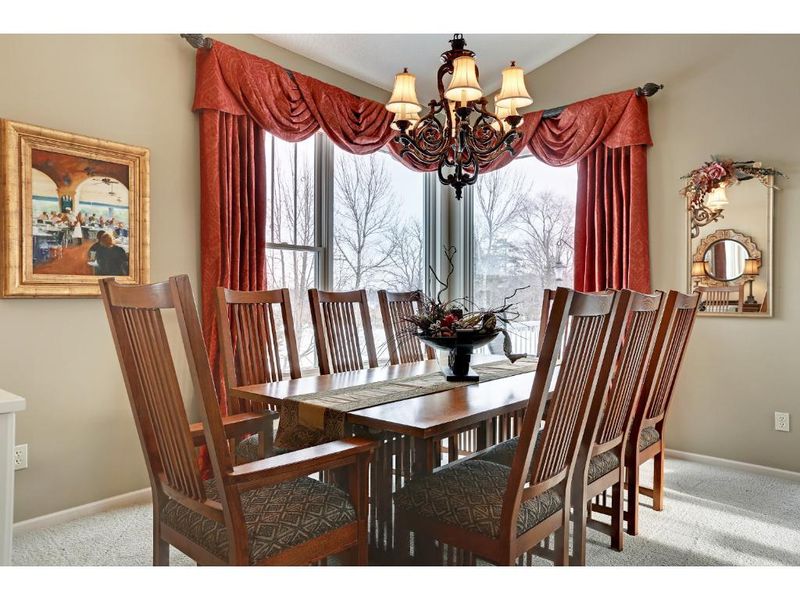 3836 Linden Dr E, Medina, MN 55340