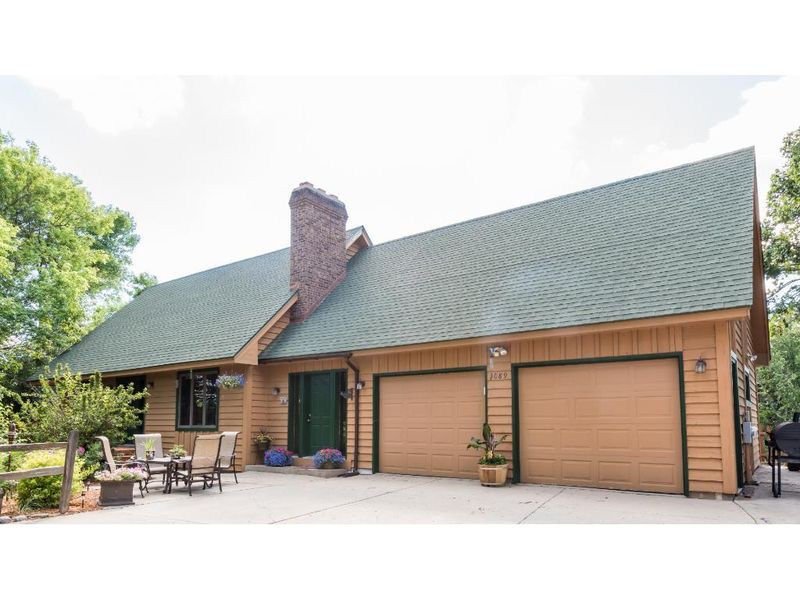 3089 Hendricks Dr NW, Maple Lake, MN 55358