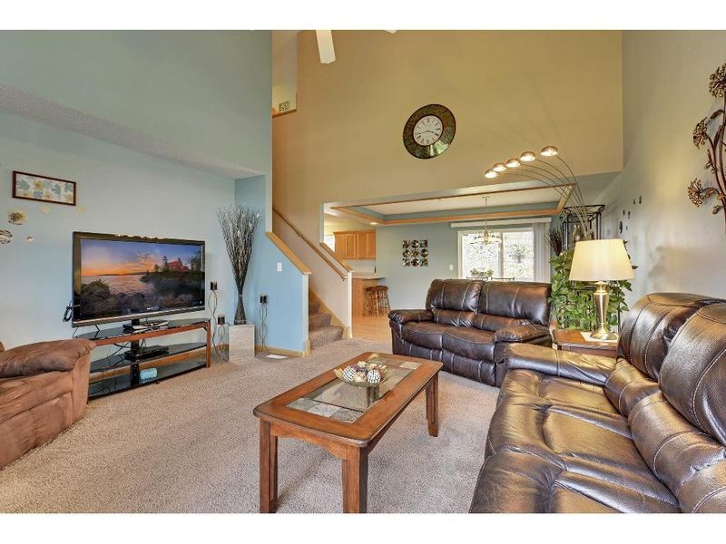 6710 S 98th St, Cottage Grove, MN 55016