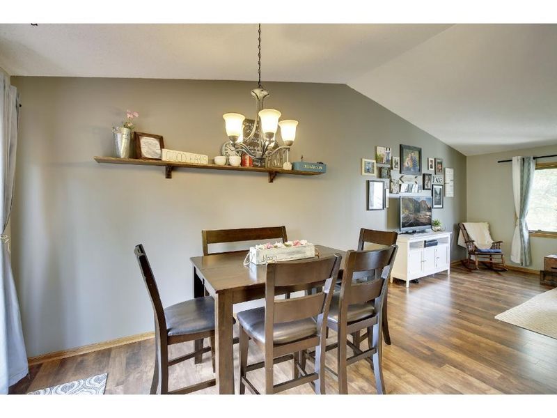15643 Darling Pa, Rosemount, MN 55068