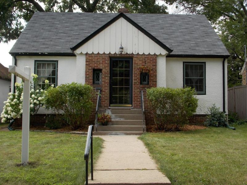 2238 Arthur St NE, Minneapolis, MN 55418