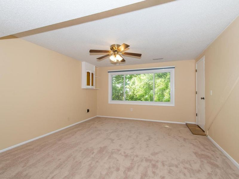 4828 Lanark Rd, Mound, MN 55364