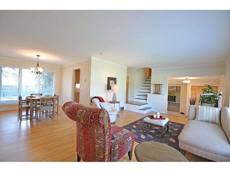 9801 Little Rd, Bloomington, MN 55437