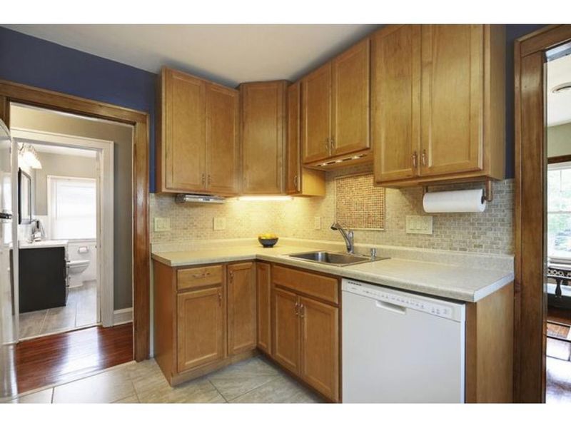 1080 22nd Ave SE, Minneapolis, MN 55414