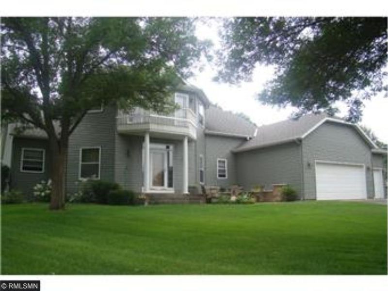 602 13th St N, Sartell, MN 56377