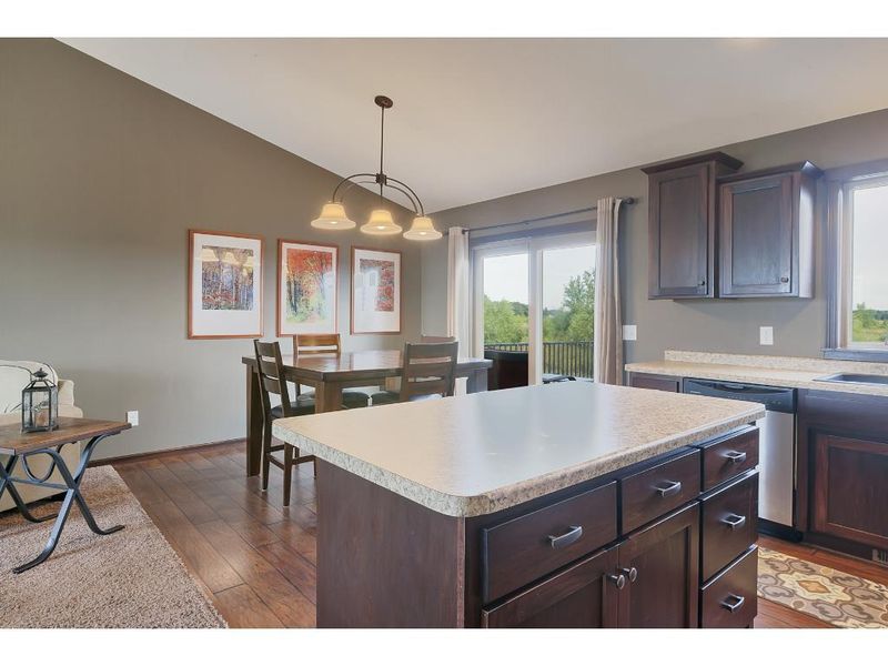 1417 15th St S, Sartell, MN 56377