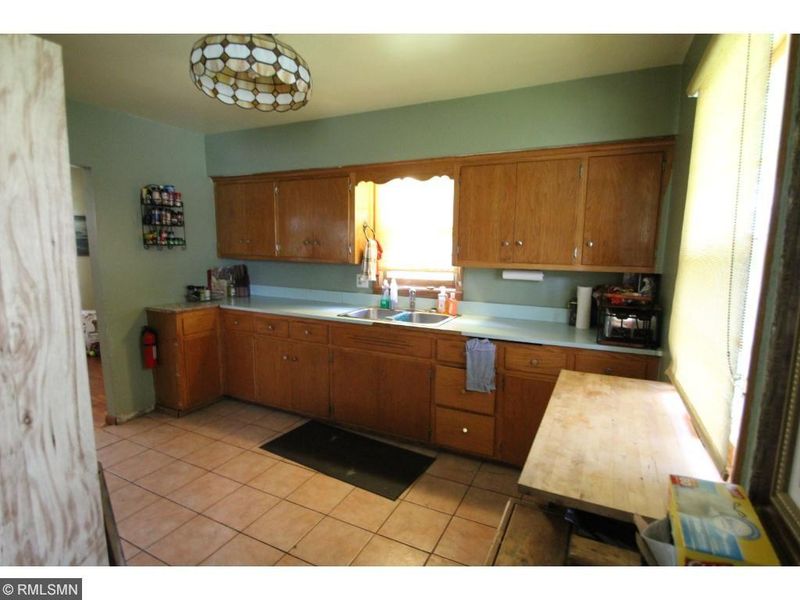 8101 W River Rd, Brooklyn Park, MN 55444