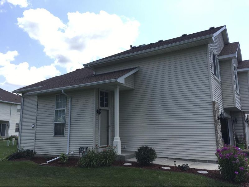 763 Alysheba Rd, Shakopee, MN 55379