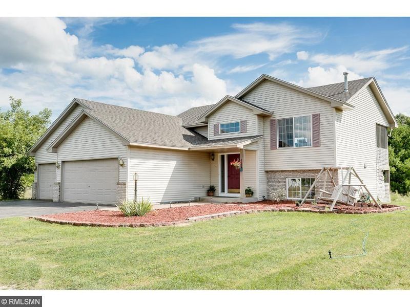 4497 316th Ln, Stacy, MN 55079