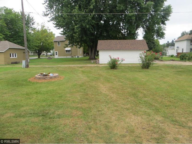 118 Main Ave, Gaylord, MN 55334