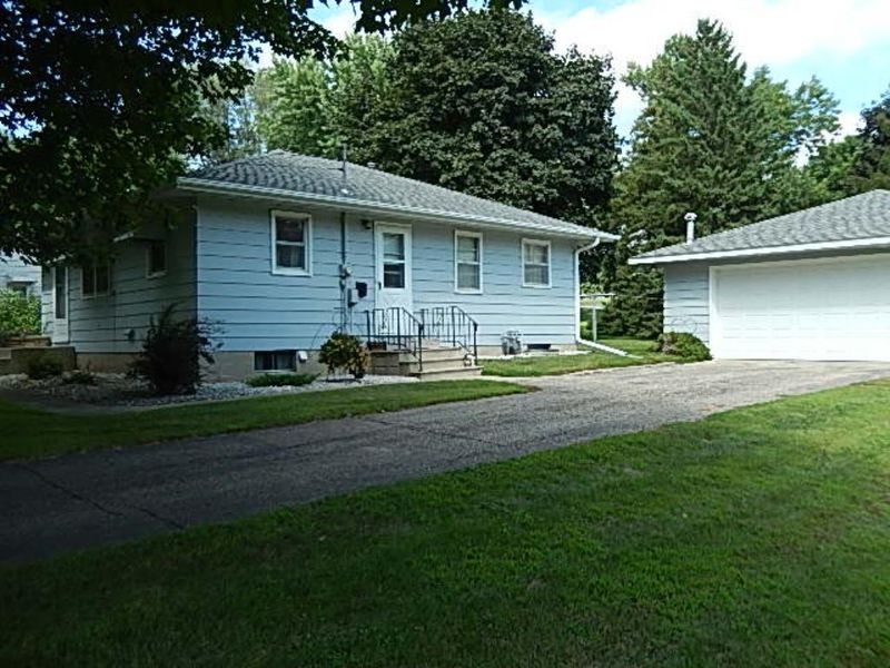 208 Addition St, Waterville, MN 56096