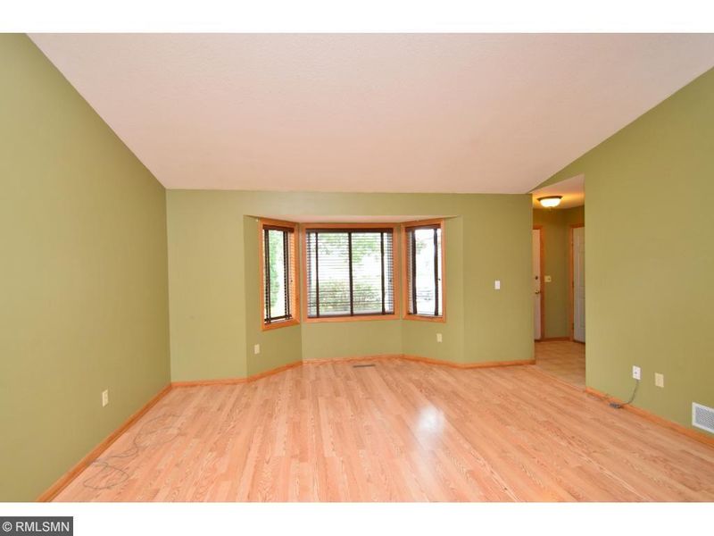 19295 Denver Ct NW, Elk River, MN 55330