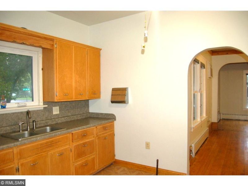 1321 L St NE, Brainerd, MN 56401