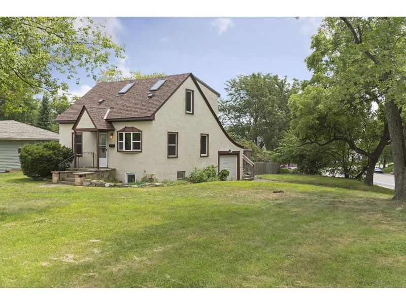 7845 13th Ln, Saint Louis Park, MN 55426