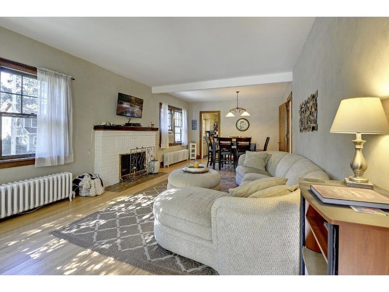 5156 Upton Ave S #S, Minneapolis, MN 55410