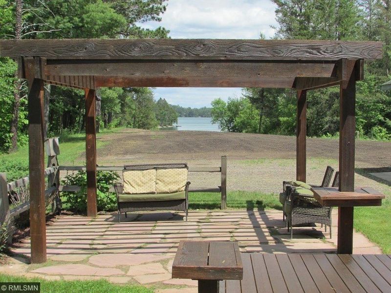 25341 Harlequin Dr, Nevis, MN 56467