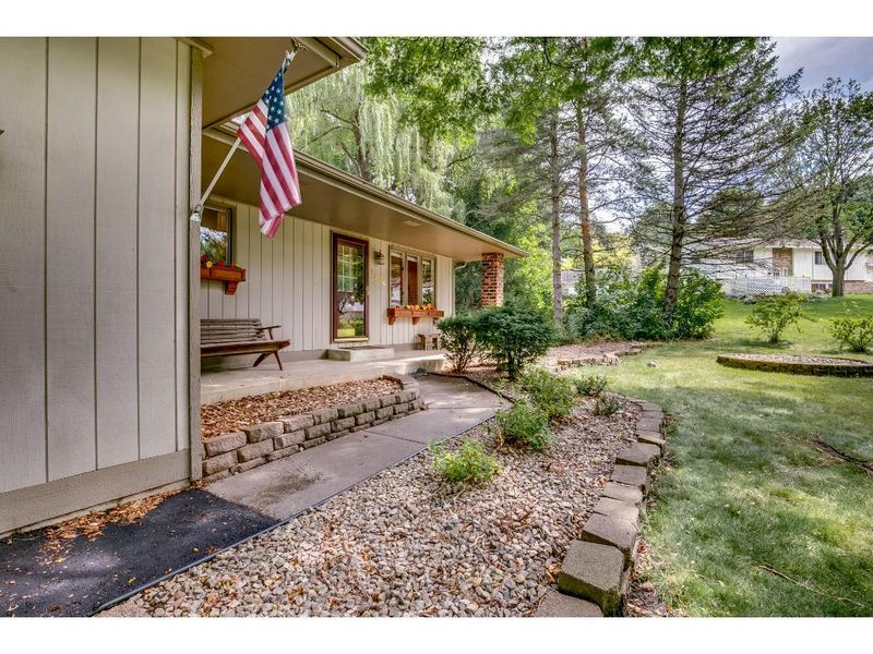 3306 Vale Cir SW, Prior Lake, MN 55372